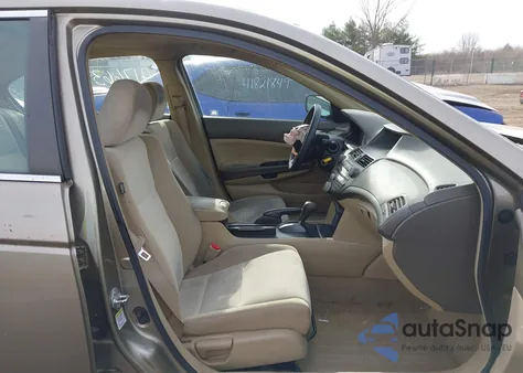 2009 Honda Accord 2.4 Lx from USA, damaged, VIN 1HGCP26309A031456